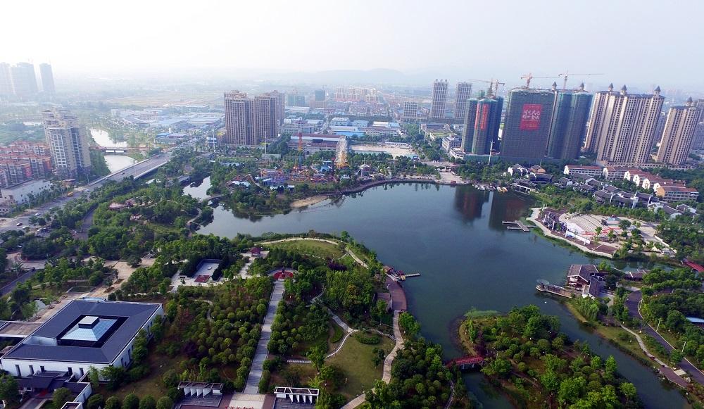 公司承建的常德市丁玲公園新建工程（一標(biāo)）榮獲全國(guó)市政金杯示范工程、國(guó)家優(yōu)質(zhì)工程